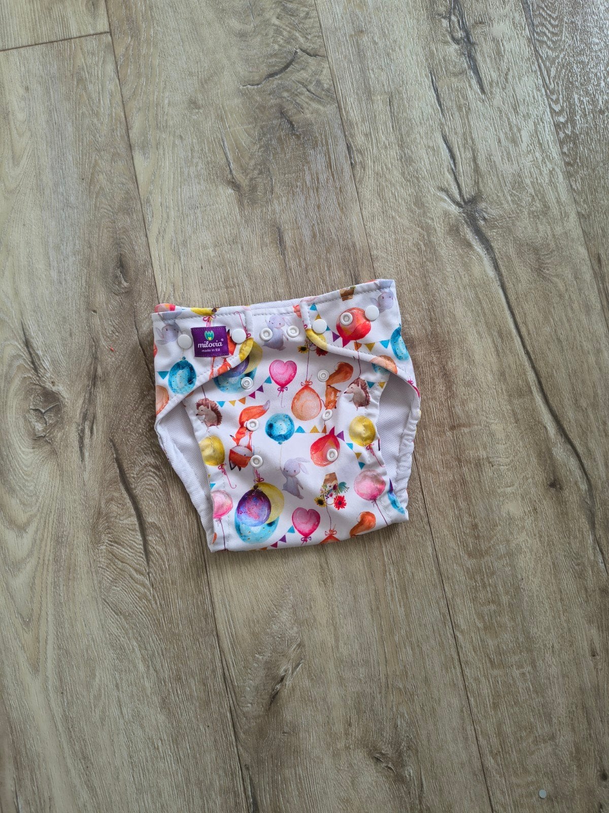 Prachtige witte wasbare luier gekleurde ballonnen bosdieren, Kinderen en Baby's, Jongetje of Meisje, Onb, Ophalen of Verzenden