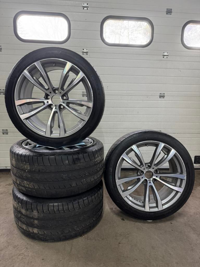 Originele BMW 20” breedset G05 X5 velgen zomerbanden, Ophalen, Gebruikt, Banden en Velgen, Petuelring 130, 80809 Munich