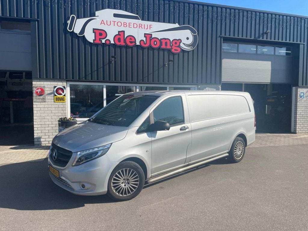 Mercedes-benz VITO 111 CDI EXTRA LANG Trekhaak Airco Cruise, Auto's, 4 cilinders, Electronic Stability Program (ESP), Bedrijf