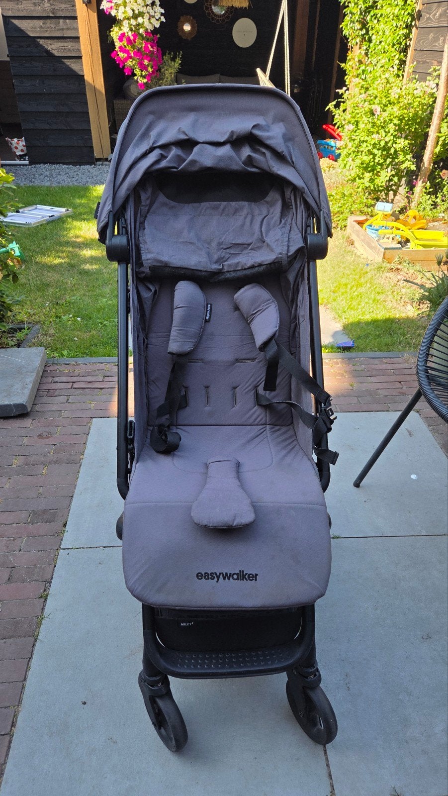 Easy walker Miley 2 buggy, Kinderen en Baby's, Buggy's, Ophalen, Gebruikt, Overige merken, Verstelbare rugleuning