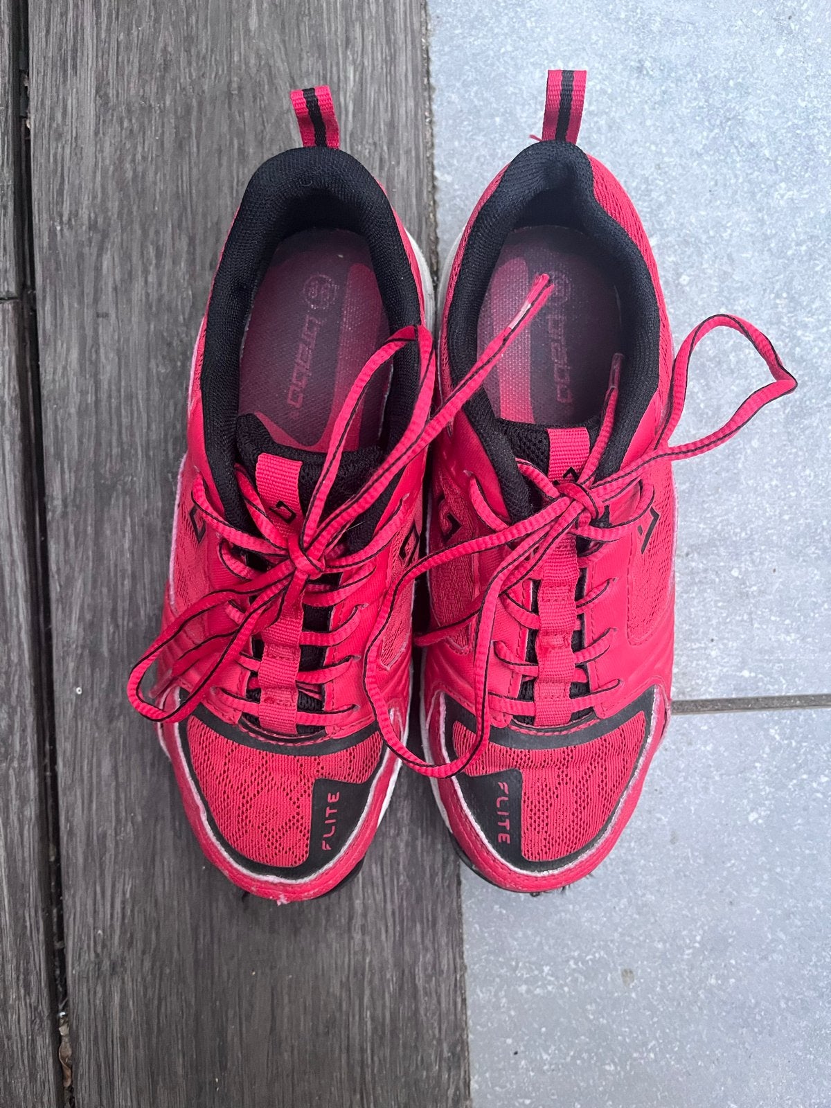 Brabo hockeyschoenen rood maat 36, Ophalen of Verzenden, Gebruikt, Schoenen
