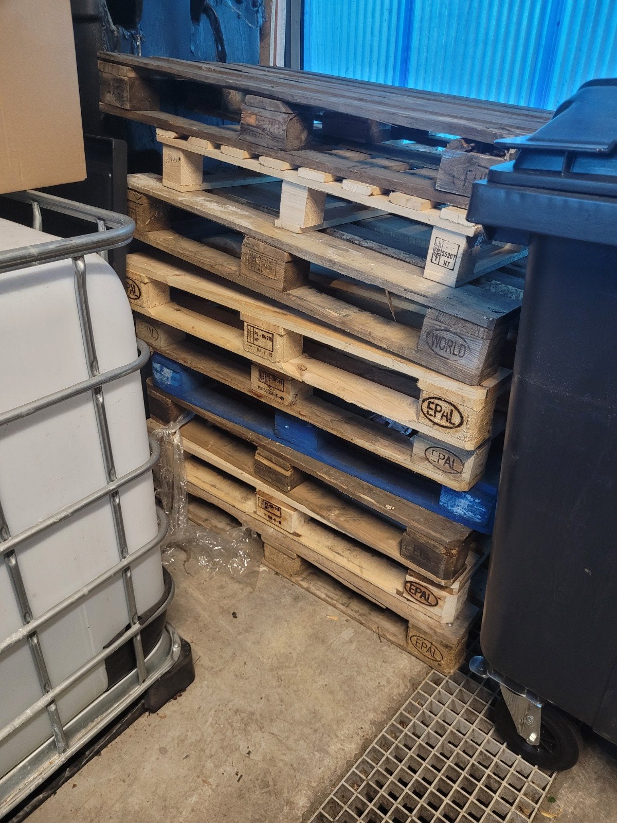 Euro pallets, Ophalen, Overige houtsoorten, Minder dan 200 cm, Pallet