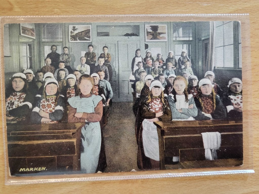 ansicht MARKEN Klederdracht School, Ophalen of Verzenden, Voor 1920, Noord-Holland