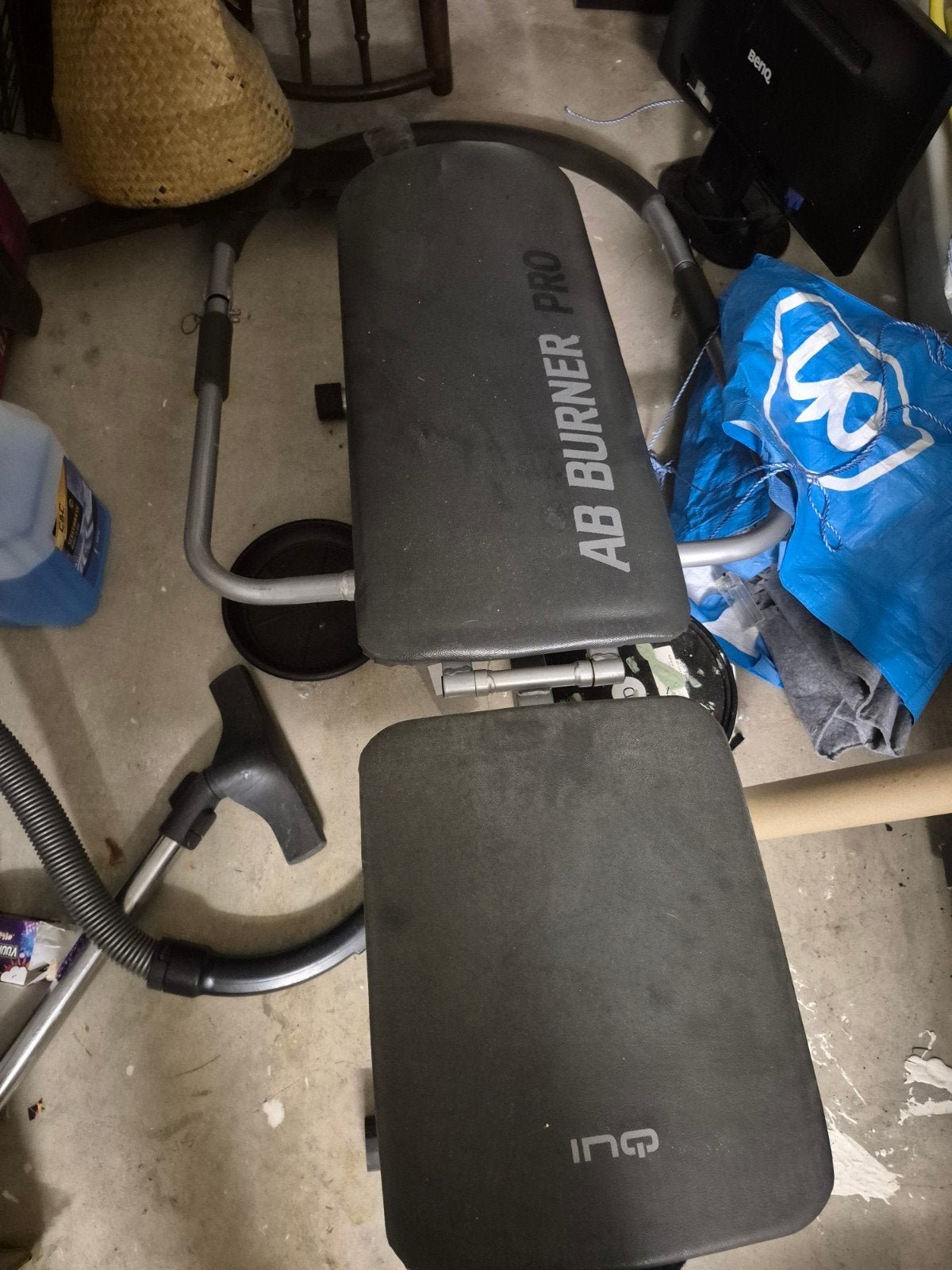 AB Burner Pro Fitnessbank - Ideaal voor buikspieroefeningen, Ophalen, Gebruikt, Buik, Fitnessbank