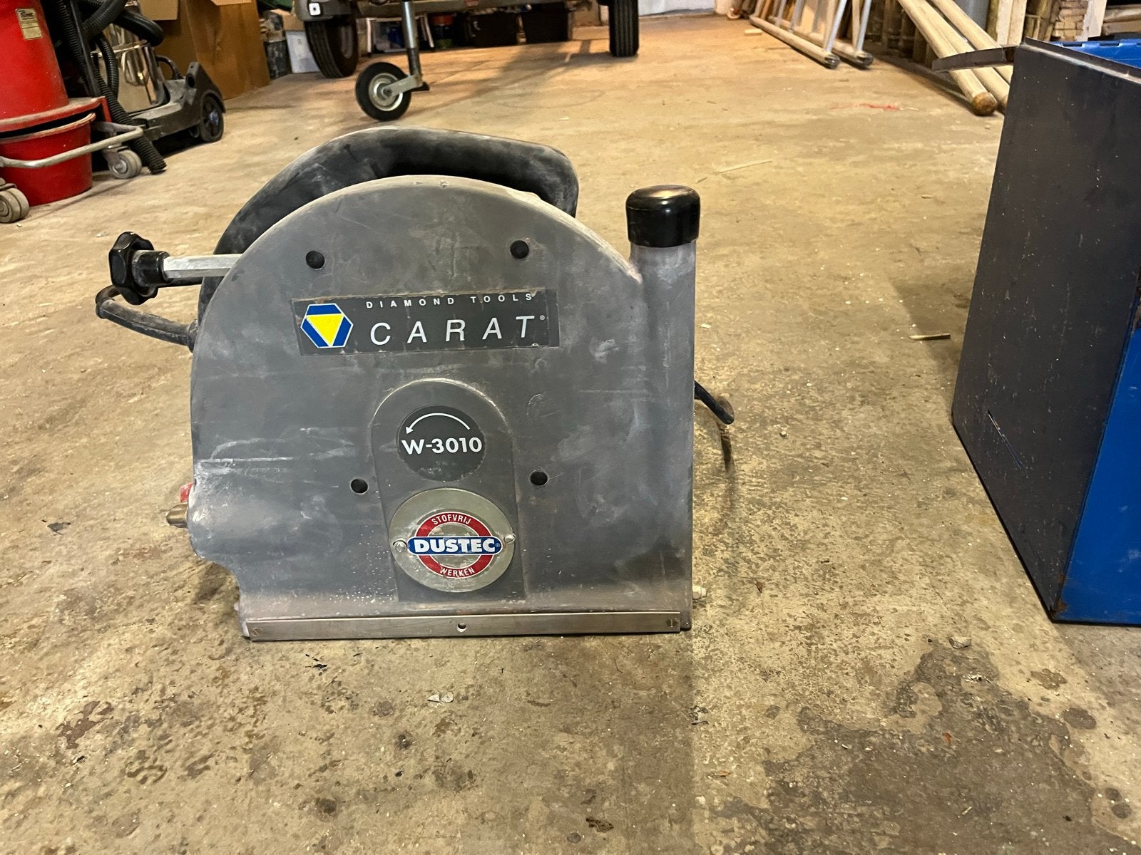 Carat Muurzaag 3010 met omvormers en extra zaagbladen, Ophalen, Gebruikt, 70 mm of meer, Overige typen