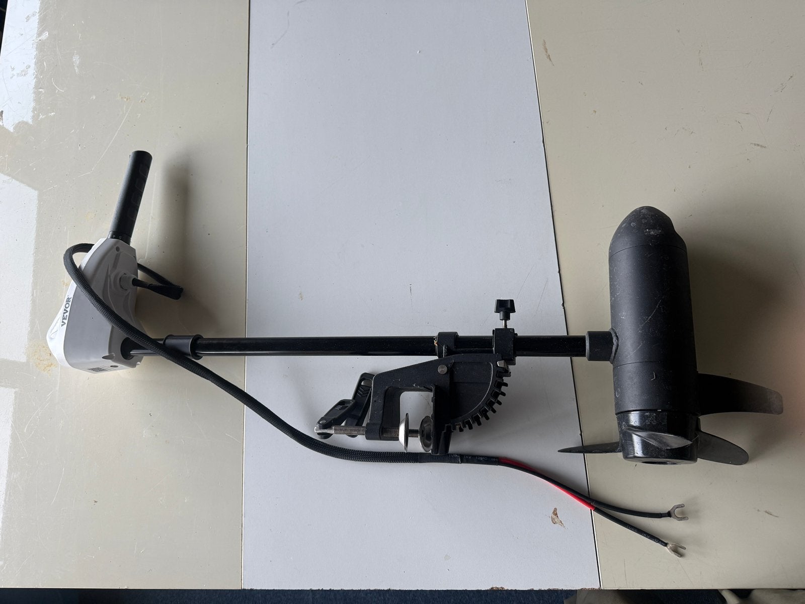 12V Trolling motor 55lbs 25kg ?defect?, Ophalen of Verzenden, Nieuw