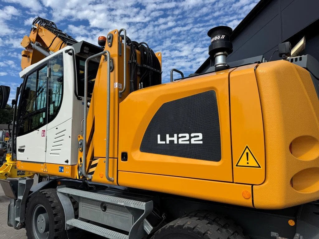 Liebherr LH22 1300 UUR! NIEUW STAAT !, Kraan
