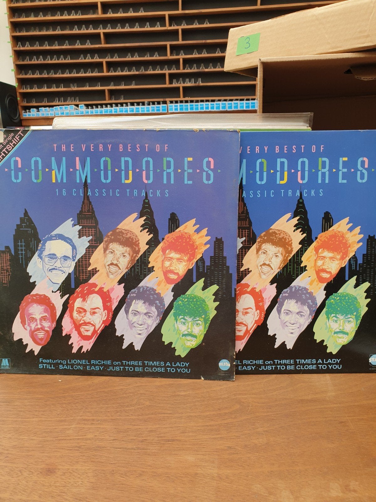 Commodores- The Very Best of..., 2 aanwezig (3), Ophalen of Verzenden, Gebruikt, 12 inch, LP