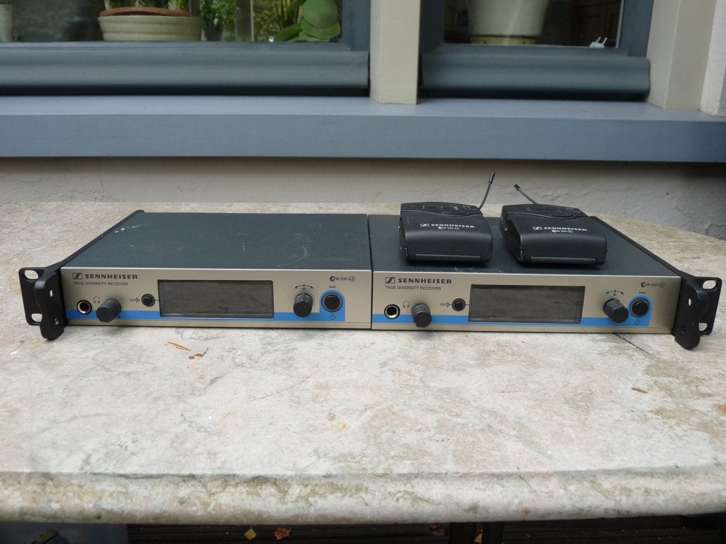 Sennheiser EW300 EW500 beltpack set 626..668MHz rackmount, Ophalen, Zo goed als nieuw, Instrumentmicrofoon, Draadloos