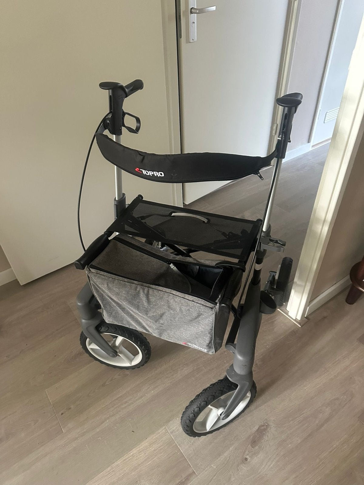 Rollator Topro Olympos off road met rugsteun en stokhouder, Ophalen, Opvouwbaar, Zo goed als nieuw