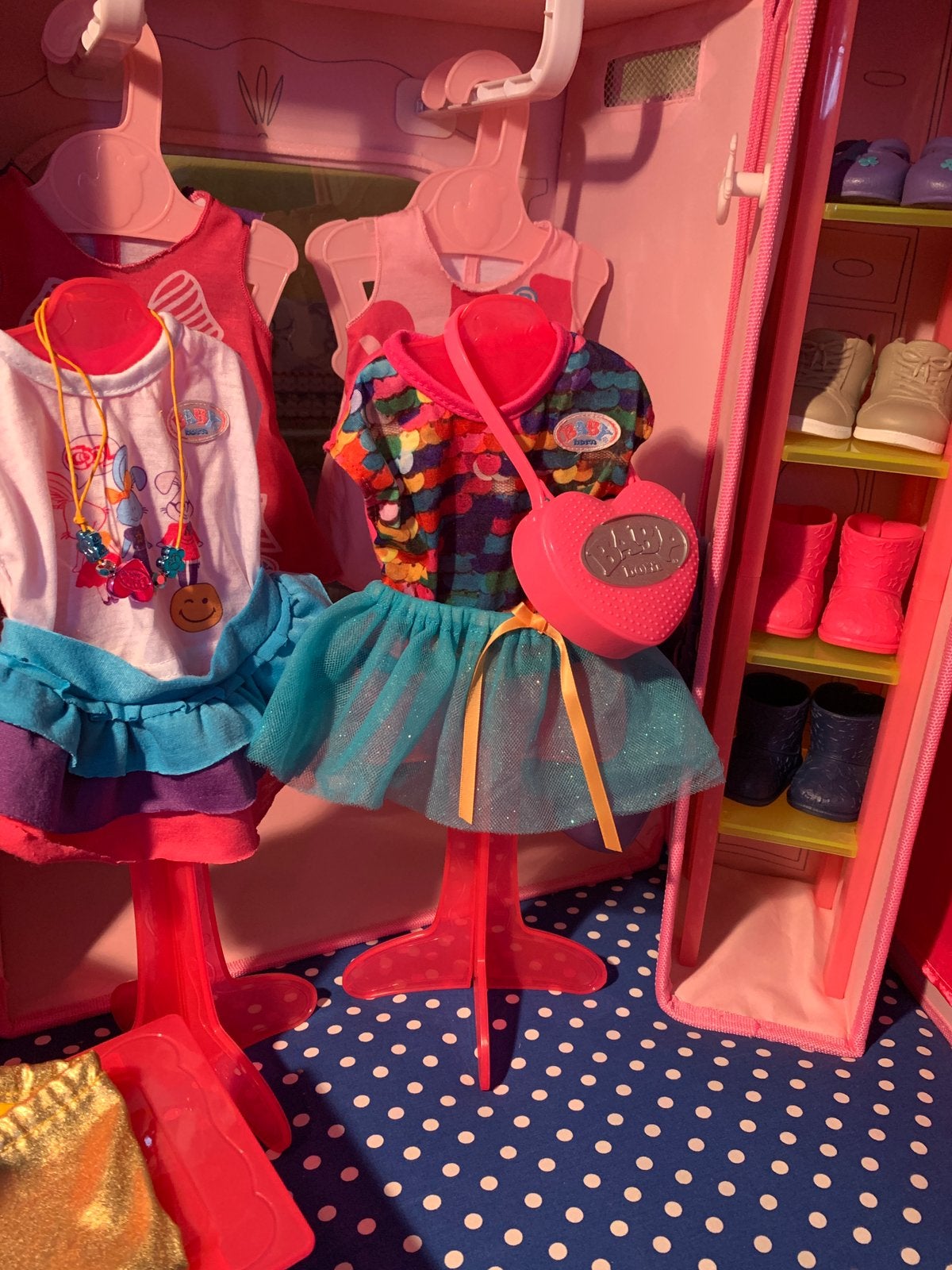 Baby born poppen boutique winkel met inhoud, Kinderen en Baby's, Speelgoed | Poppen, Ophalen of Verzenden, Zo goed als nieuw, Babypop