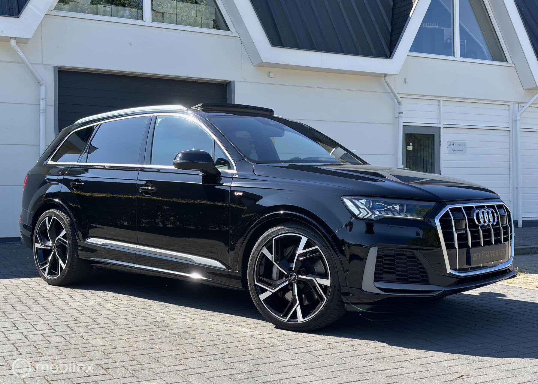 Audi Q7 55 TFSI e quattro S-Line Pano 22inch laser Head Up, Auto's, Audi, Automaat, Gebruikt, 2995 cc, Automatische klimaatregeling