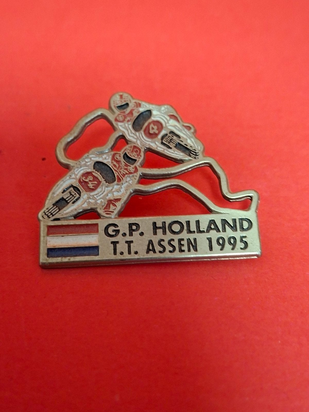 PIN DUTCH TT ASSEN 1995, Verzamelen, Speldjes, Pins en Buttons, Ophalen of Verzenden, Zo goed als nieuw, Sport