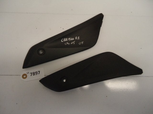 CBR1000RR 2004 - 2005 Honda Cover Cover onder tank D1-30725