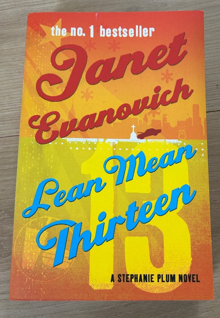 Janet Evanovich - Lean Mean Thirteen Paperback Engels, Verzenden, Zo goed als nieuw, Janet Evanovich