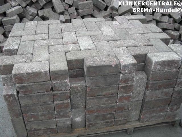 VOORDELIG 6532 gebruikte betonklinkers op pallets bkk bss, Tuin en Terras, Bij dit gebruikte product niet meer te achterhalen.