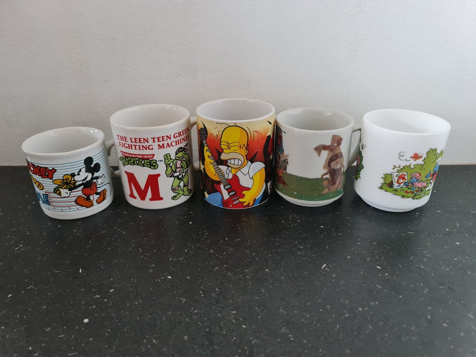 Mokken Cartoons / Animatie, Huis en Inrichting, Gebruikt, Ophalen of Verzenden, Overige stijlen, Kop(pen) en/of Schotel(s)