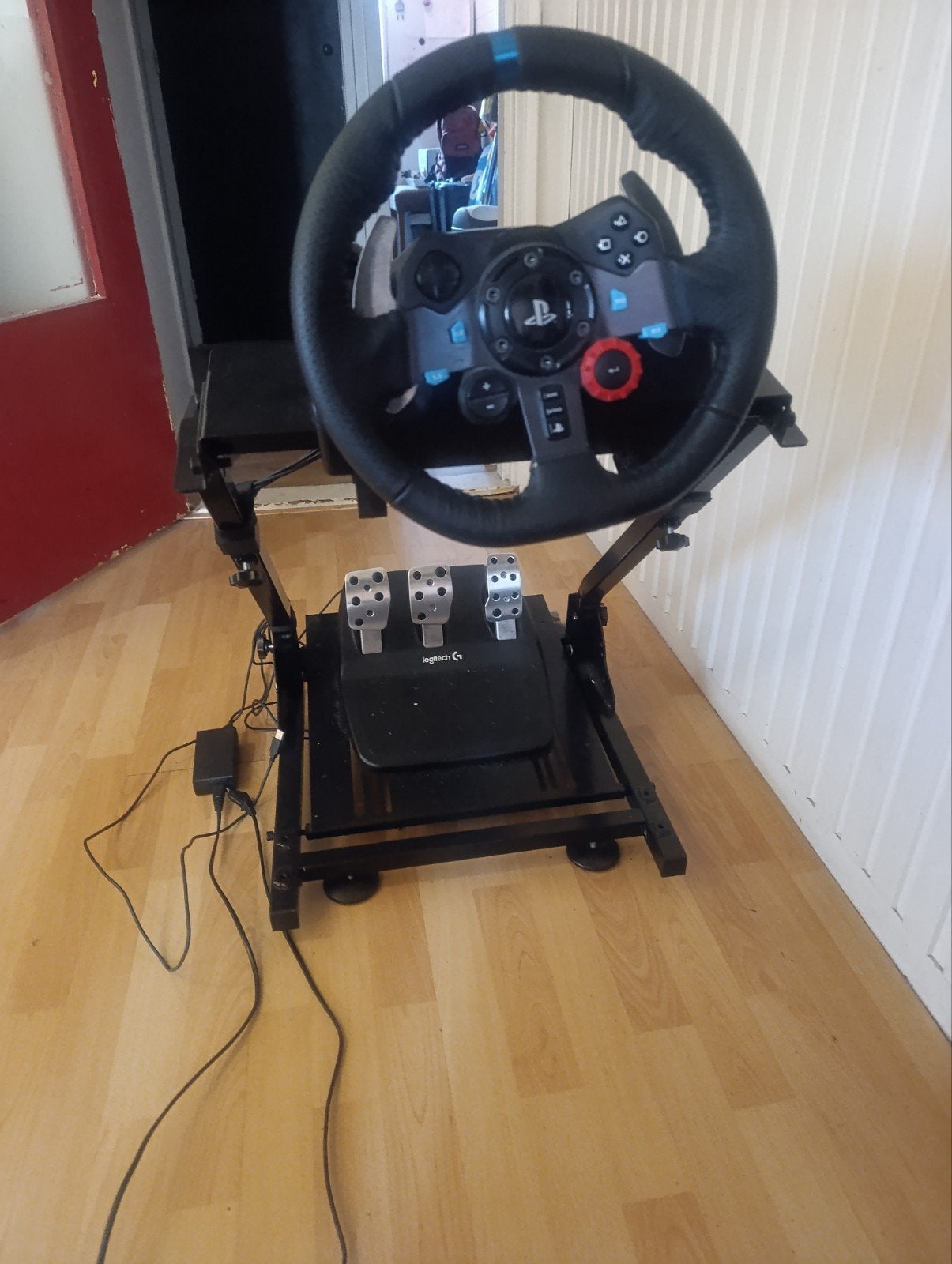 Logitech G29 racestuur met pedalen en Wheel Stand Pro, Spelcomputers en Games, Ophalen, Racestuur, Gebruikt, Force feedback