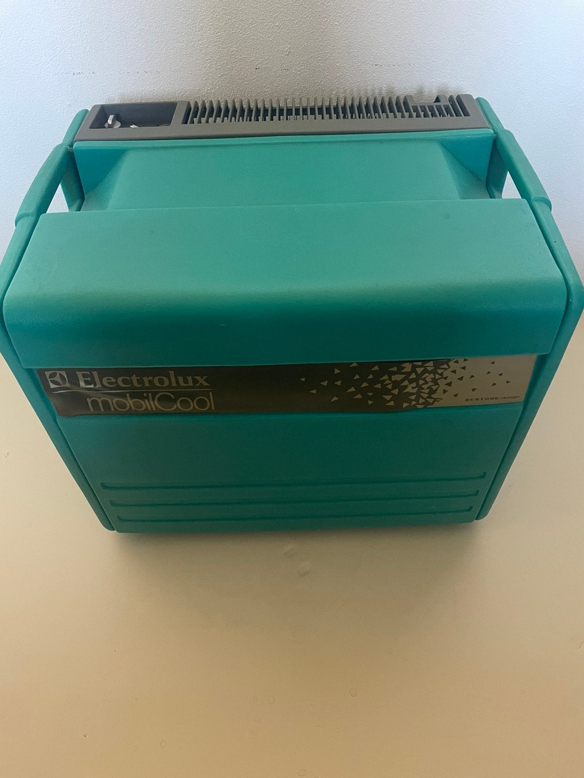 Electrolux MobilCool koelbox, Ophalen of Verzenden, Zo goed als nieuw, Elektrisch