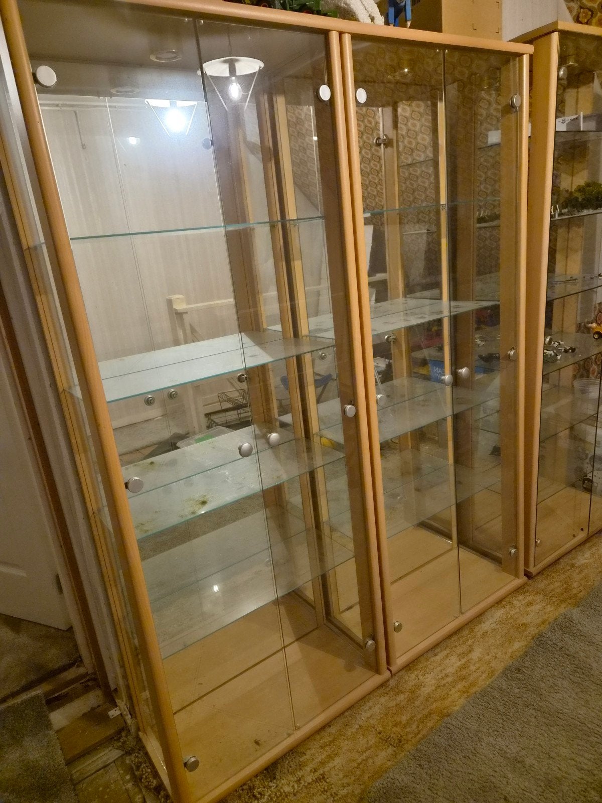 Gebruikte glazen (vitrine) kasten met houten frame, Ophalen, Overige houtsoorten, 50 tot 100 cm, 150 tot 200 cm