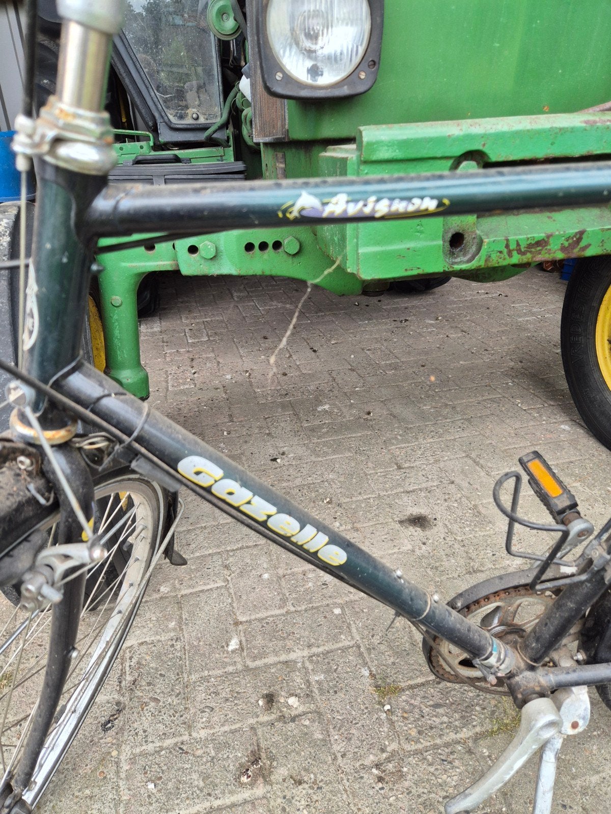 T.E.A.B Twee gebruikte fietsen: Gazelle Avignon en Batavus F, Ophalen, Gebruikt, Versnellingen, Batavus