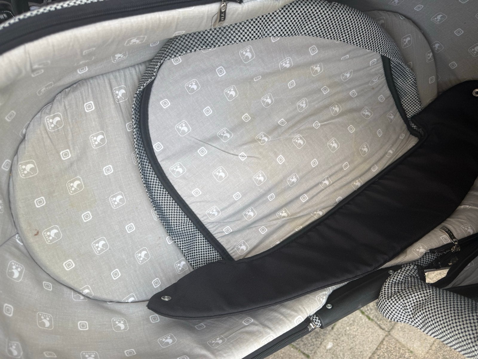 Foto 5 van Complete kinderwagen set met autostoel en reiswieg