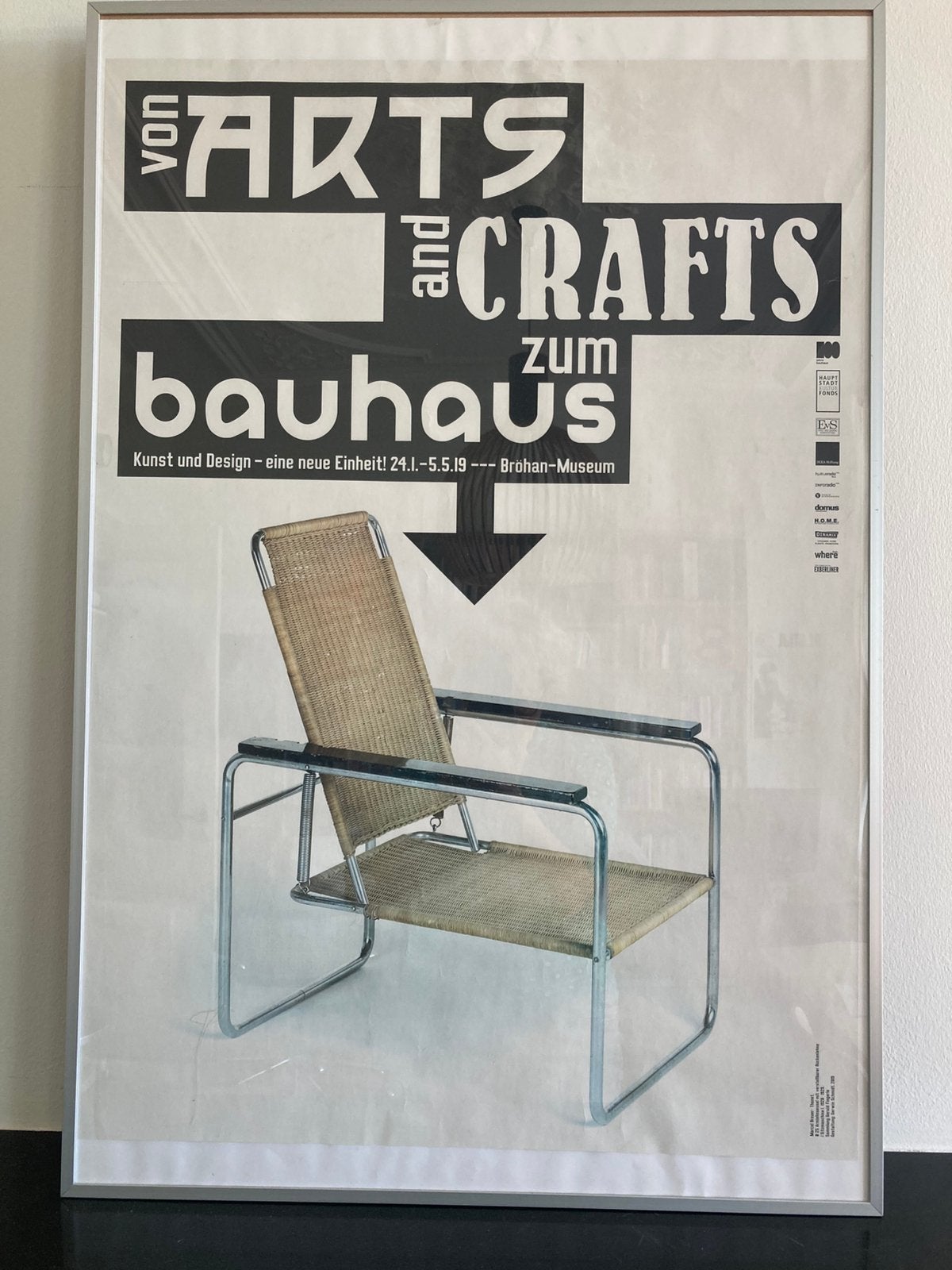 Von Arts and Crafts zum Bauhaus affiche met Ikea lijst, Ophalen, Met lijst, Deurposter of groter, Rechthoekig Staand