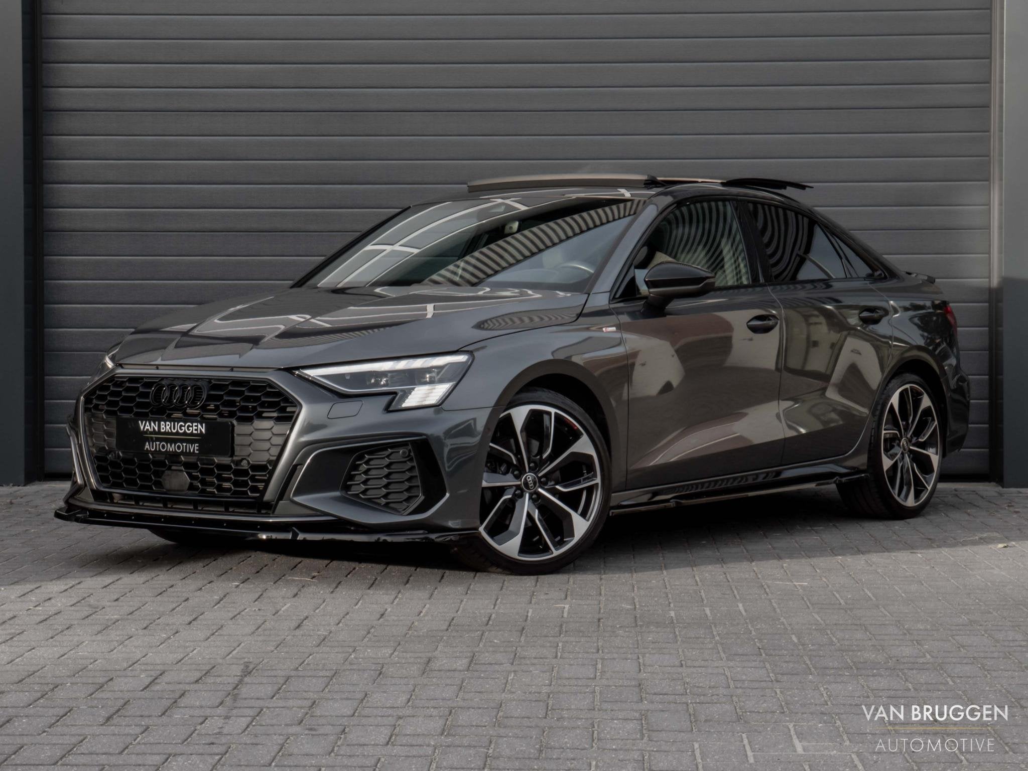 Audi A3 Limousine 35 TFSI S-Line Pano B&O RS-Stoelen Sfeer C, Auto's, Dealer onderhouden, 4 cilinders, 150 pk, Automatische klimaatregeling