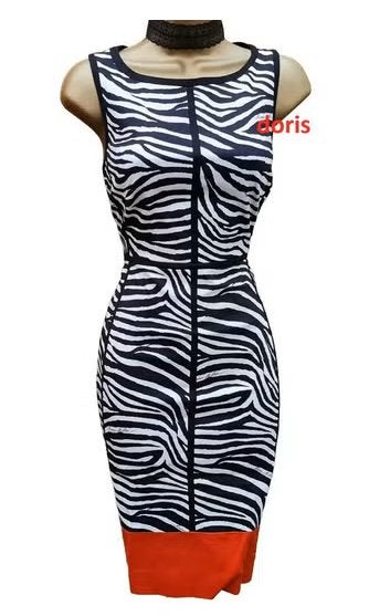 jurk van Karen Millen met een opvallende zebraprint., Karen Millen, Zwart, Ophalen of Verzenden, Zo goed als nieuw