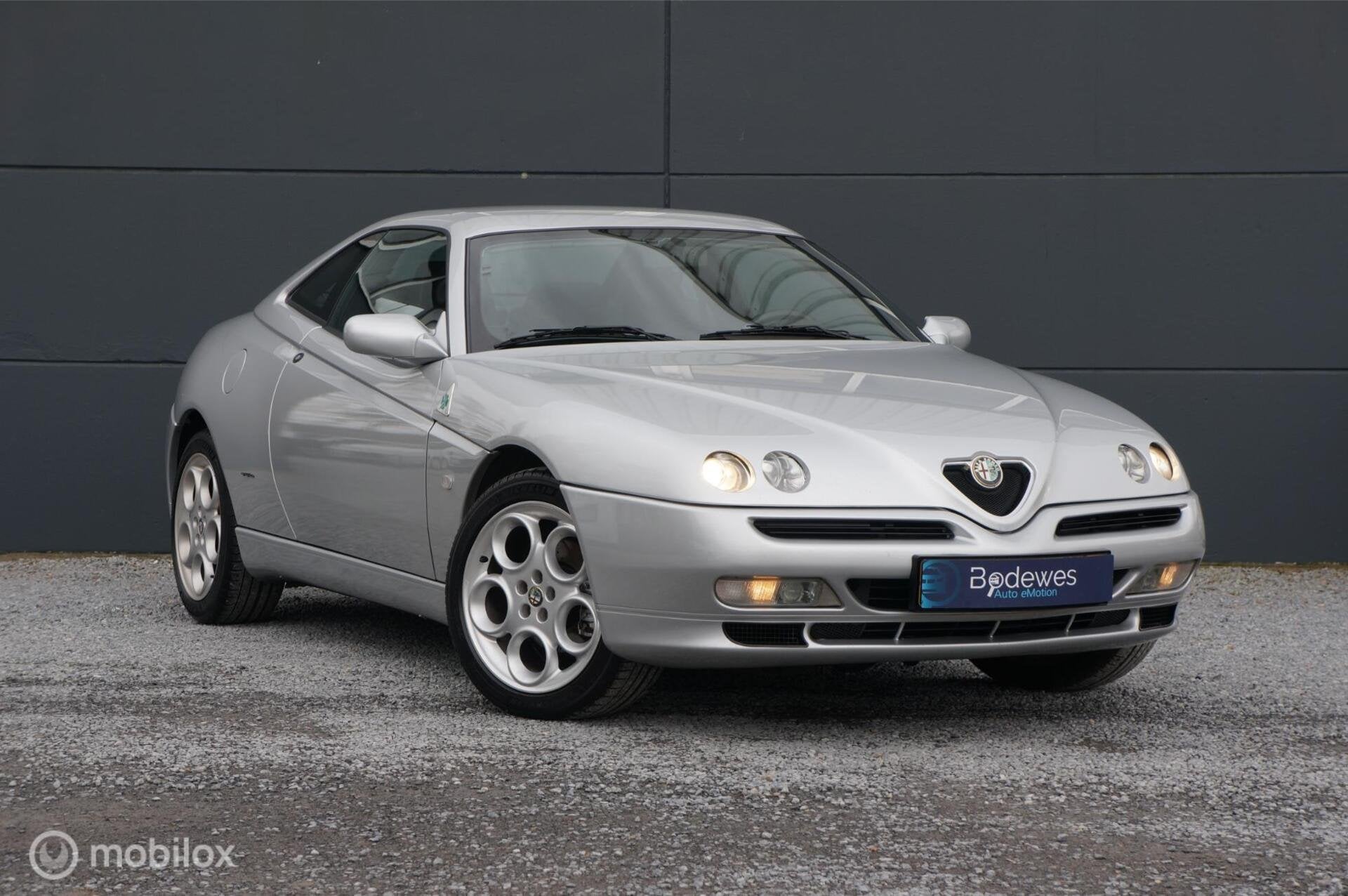 Alfa Romeo GTV (916) 2.0 V6 Turbo Benzina Airco Documentatie, Gebruikt, 201 pk, Metallic lak, 4 stoelen