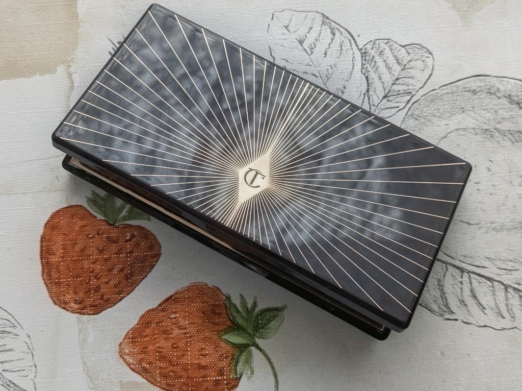 Charlotte Tilbury oogschaduw palette, Ophalen of Verzenden, Zo goed als nieuw, Make-up, Overige kleuren