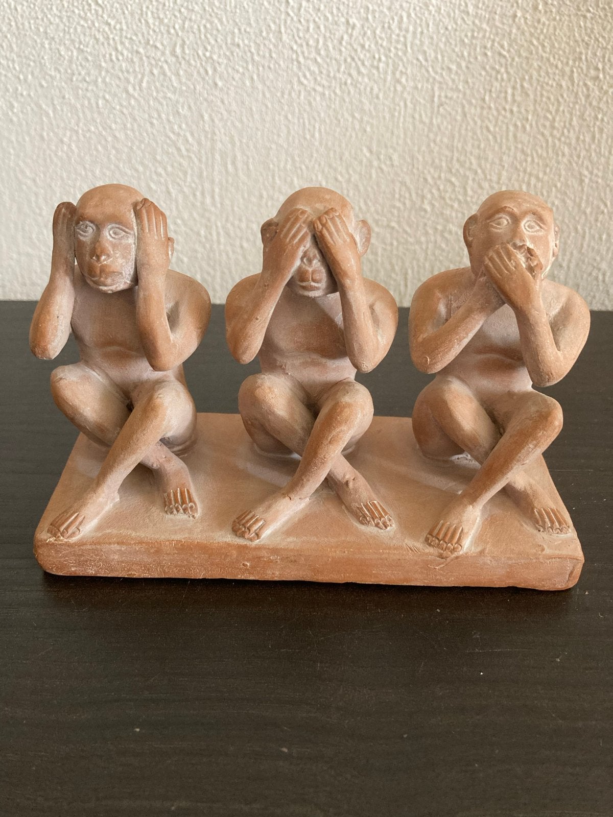Horen, zien en zwijgen terracotta beeldje 9cm, Ophalen of Verzenden, Zo goed als nieuw, Dier