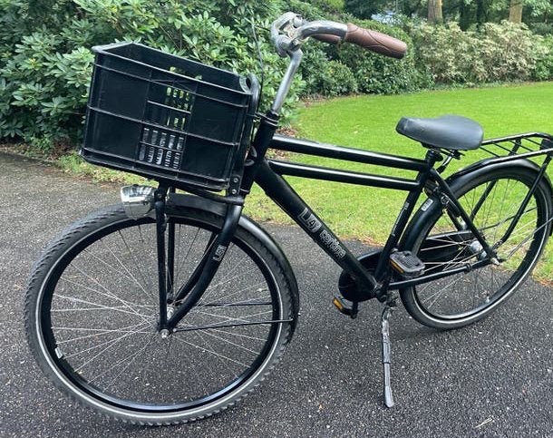Foto 2 van Cortina fiets met 3 versnellingen/voordrager met krat