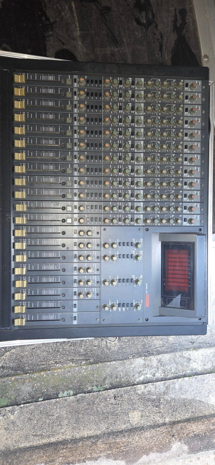 Fostex Model 812 Mengpaneel - Gebruikt, Ophalen, Gebruikt, 20 kanalen of meer, Microfooningang