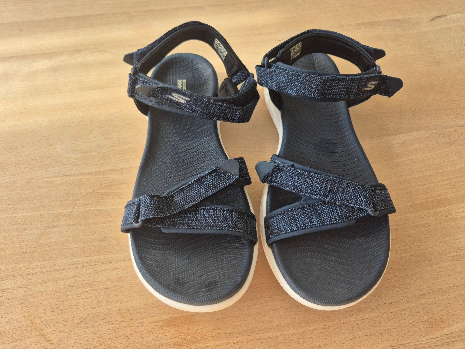 Prachtige sandalen Skechers.Maat 40.Nieuw., Skechers, Nieuw, Sandalen of Muiltjes, Verzenden