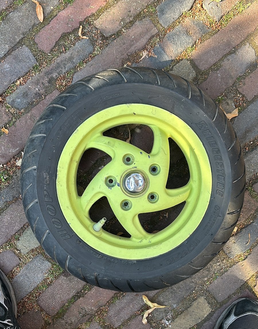 Zip sp98 voorvelg, Fietsen en Brommers, Brommeronderdelen | Scooters, Ophalen of Verzenden, Zo goed als nieuw, Overige typen, Piaggio