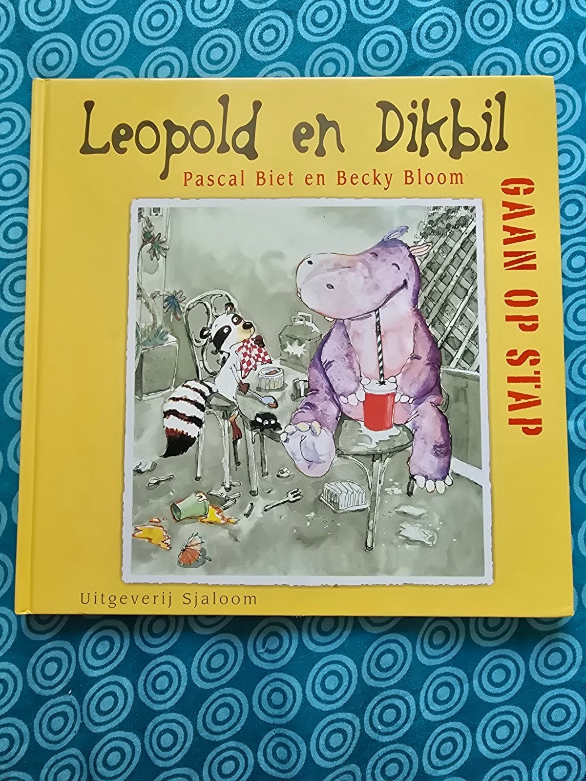 Leopold en Dikbil Gaan op Stap - Prentenboek, Ophalen of Verzenden, Zo goed als nieuw