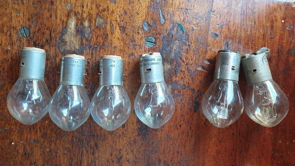 LAMPJES voor OLD-TIMER  24Volt   o.a. voor koplamp, Auto-onderdelen, Ophalen of Verzenden, Nieuw, Overige merken, Verlichting