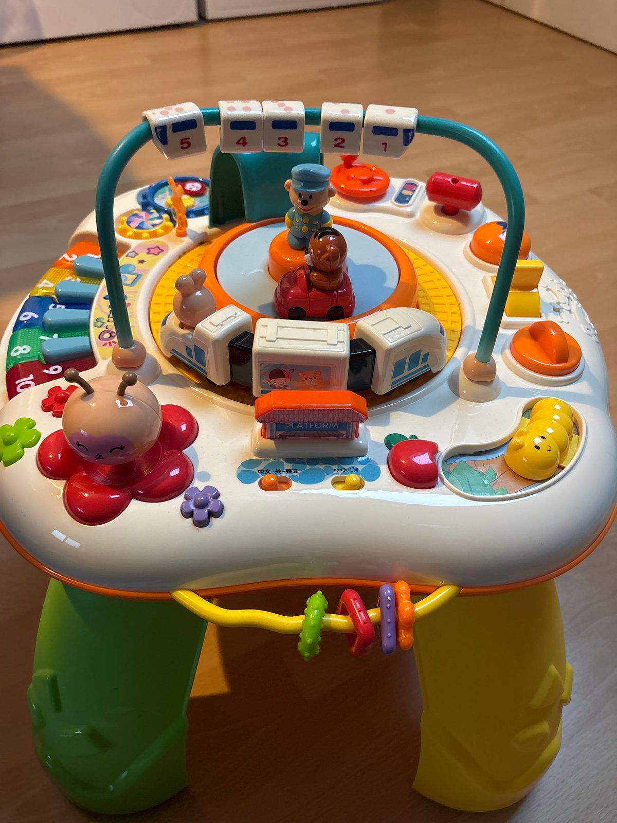 Baby speeltafel met Trein en Geluid, Ophalen, Gebruikt, Overige typen, Met geluid