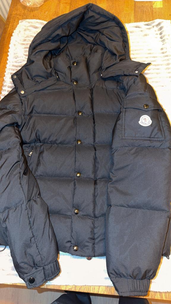 Moncler jas, Ophalen of Verzenden, Zwart