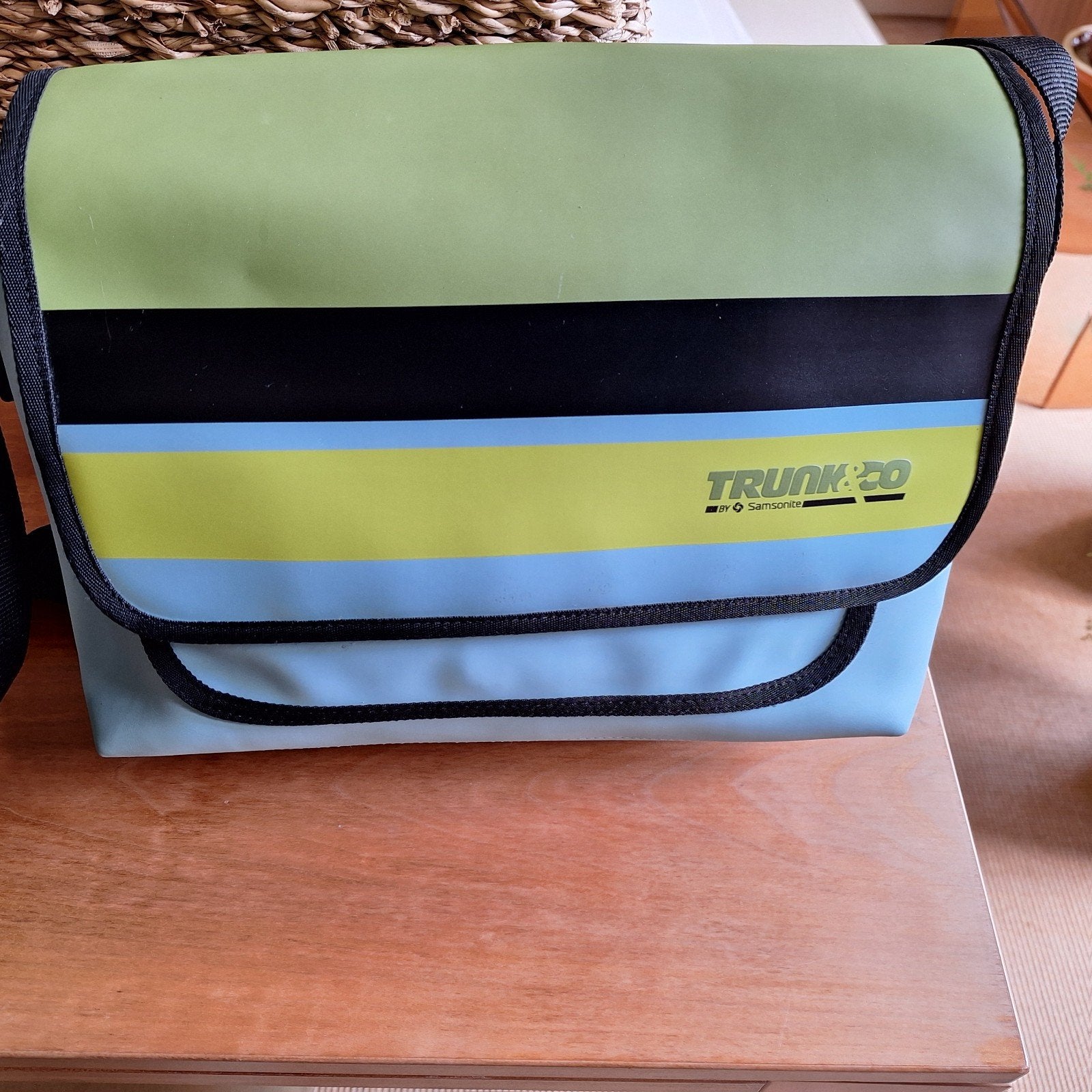 Samsonite schouder (reis) tas, Ophalen of Verzenden, Zo goed als nieuw, 30 cm of meer, Minder dan 35 cm
