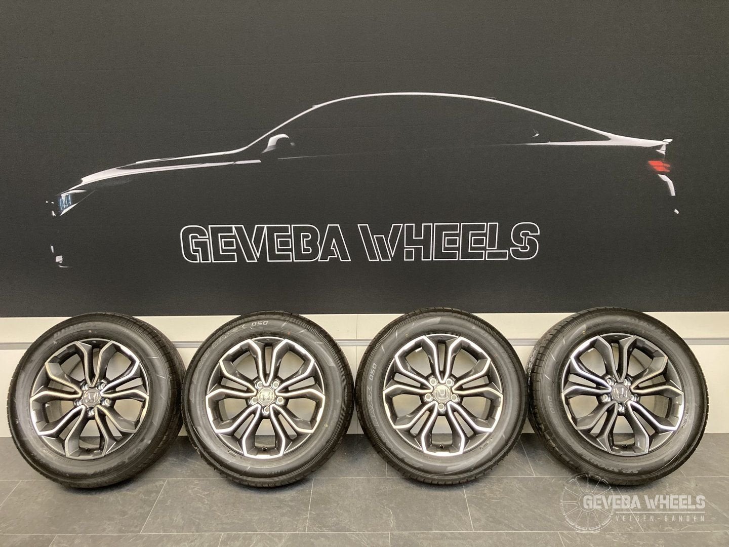 18” originele Honda CR-V velgen + banden 5x114.3 235/60/18, 18 inch, Gebruikt, -, -