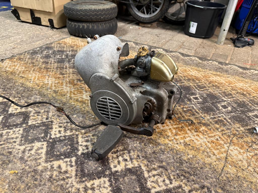 Motori minarelli 50cc motorblok, Ophalen
