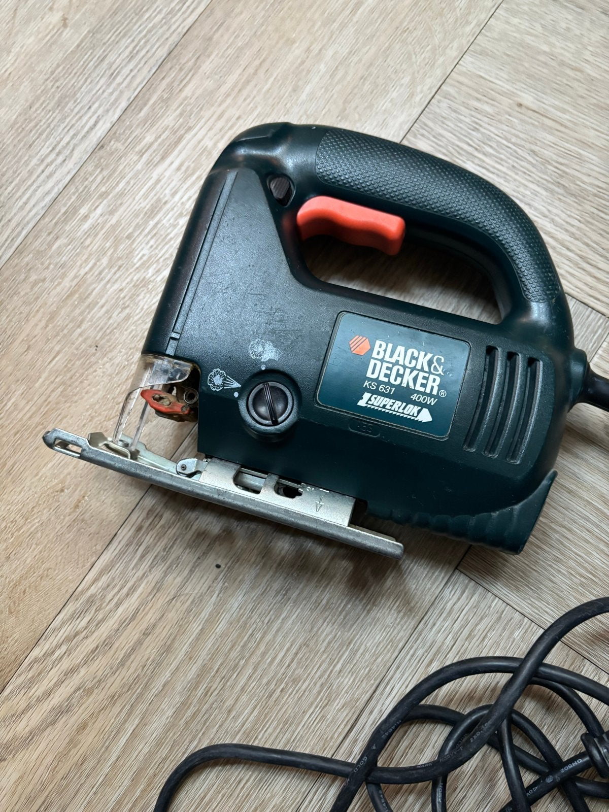 Black & Decker KS 631 400W Decoupeerzaag, Doe-het-zelf en Verbouw, Gereedschap | Zaagmachines, Ophalen, Gebruikt, Minder dan 600 watt