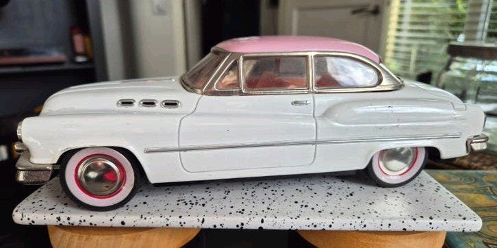 Vintage Witte Buick Sedan MF-322 - 28 cm, Ophalen of Verzenden