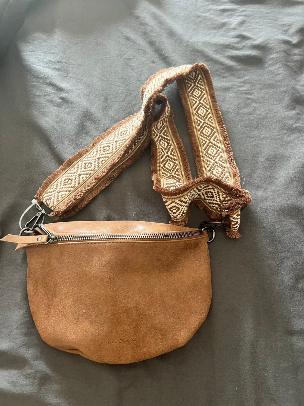 Nieuwe bruine festival buidel, Sieraden, Tassen en Uiterlijk, Tassen | Damestassen, Ophalen of Verzenden, Nieuw, Bruin, Overige typen