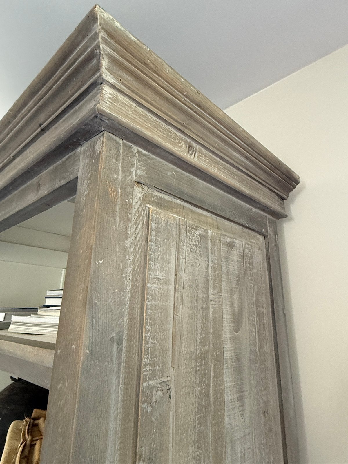 Riviera Maison Cabinet, Ophalen