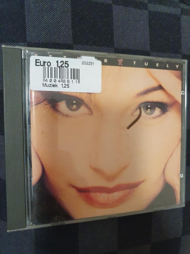 Esther tuely, Verzenden, Gebruikt