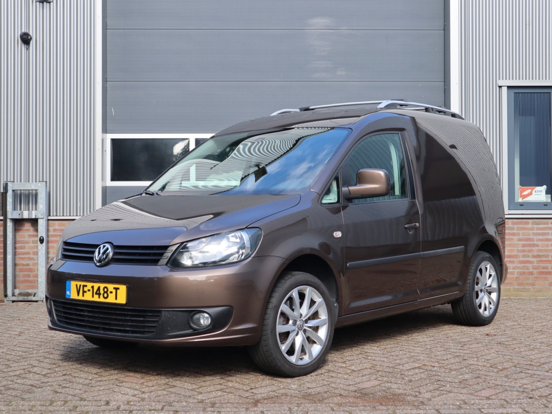 Volkswagen Caddy 2.0 TDI 140pk A/C, CC, MF-stuur, Navi, LMV,, Euro 5, Stof, Gebruikt, Zwart
