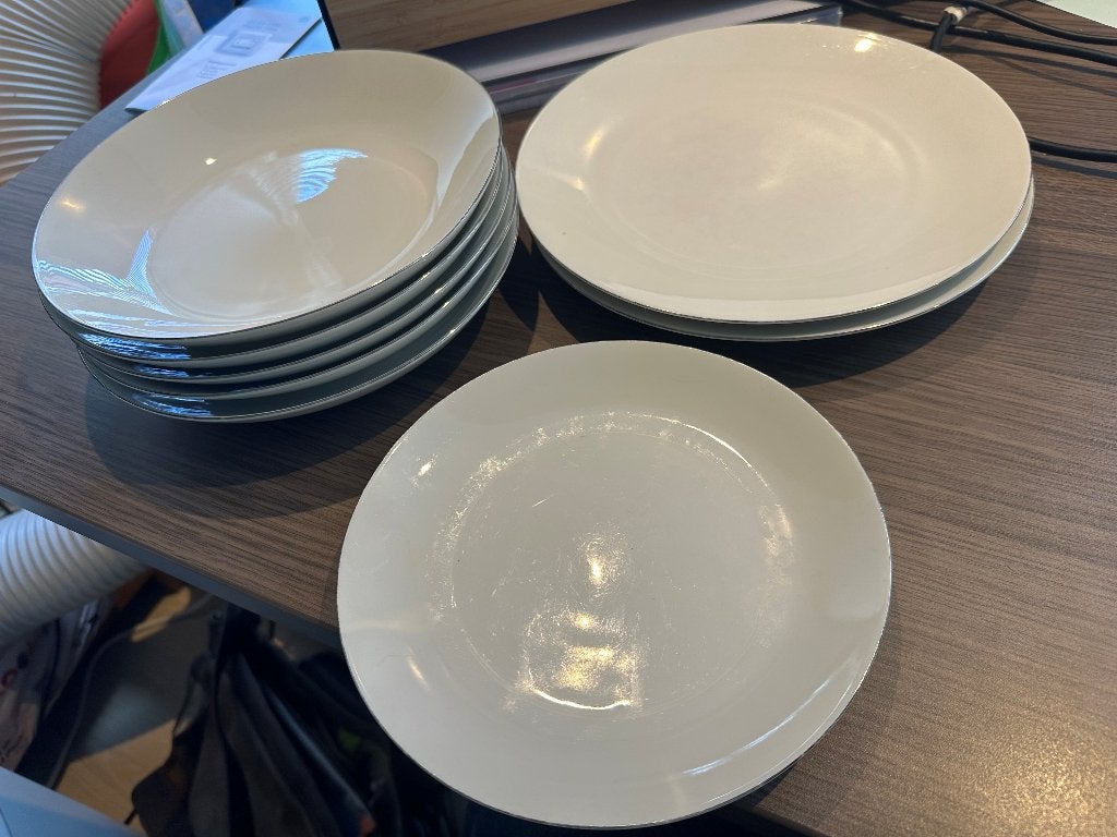 Design Thomas Germany porseleinen borden, Huis en Inrichting, Keuken | Servies, Gebruikt, Verzenden, Bord(en), Overige stijlen